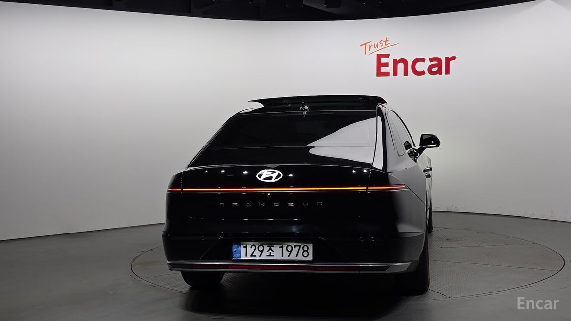 Hyundai Grandeur - фото 3