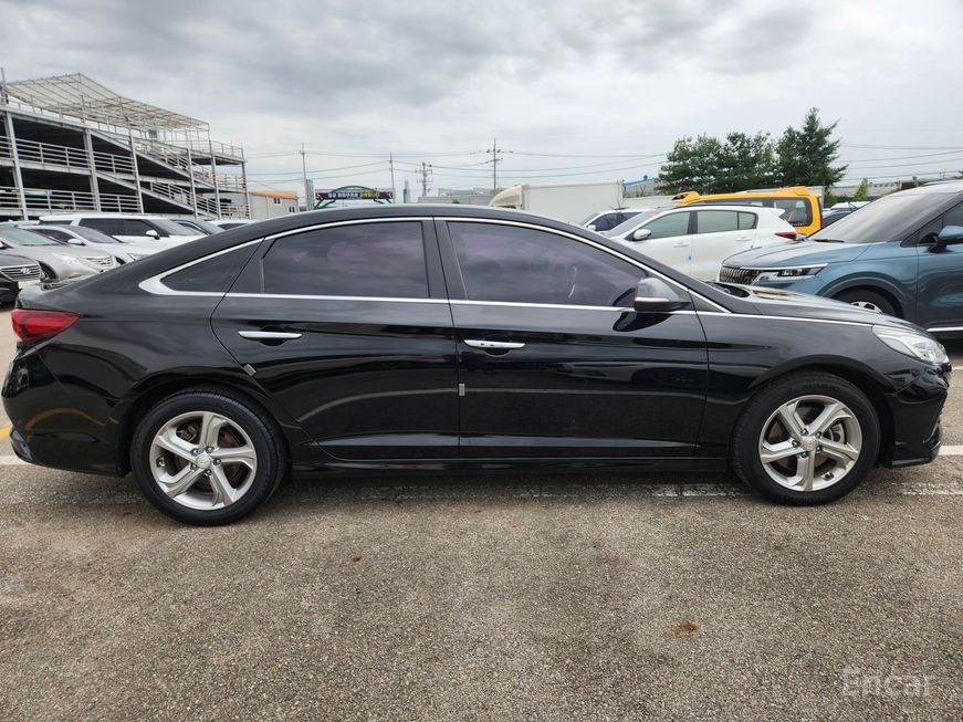 Hyundai Sonata - фото 2
