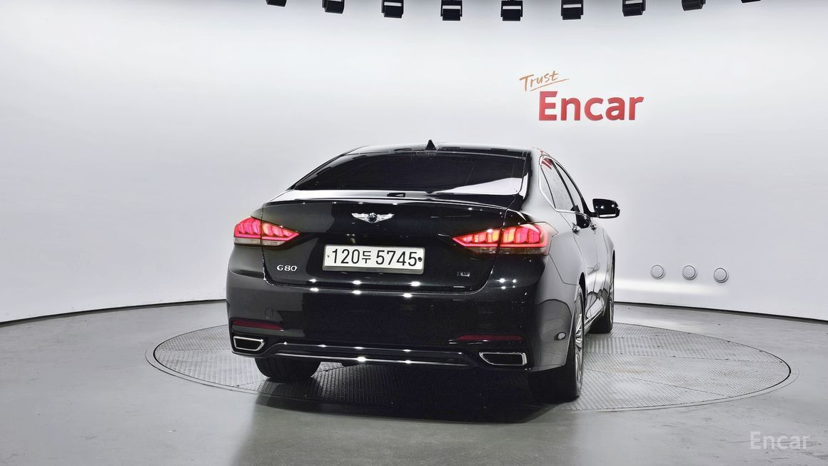 Genesis G80 - фото 3