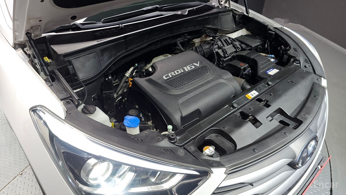 Hyundai Santa Fe - фото 5