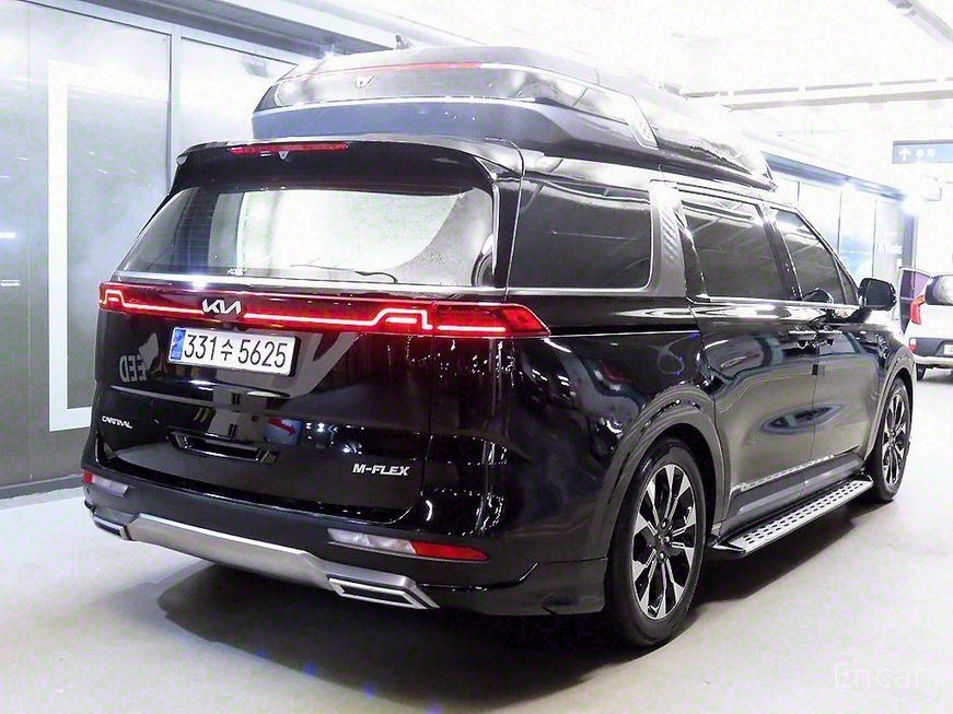 Kia Carnival - фото 3