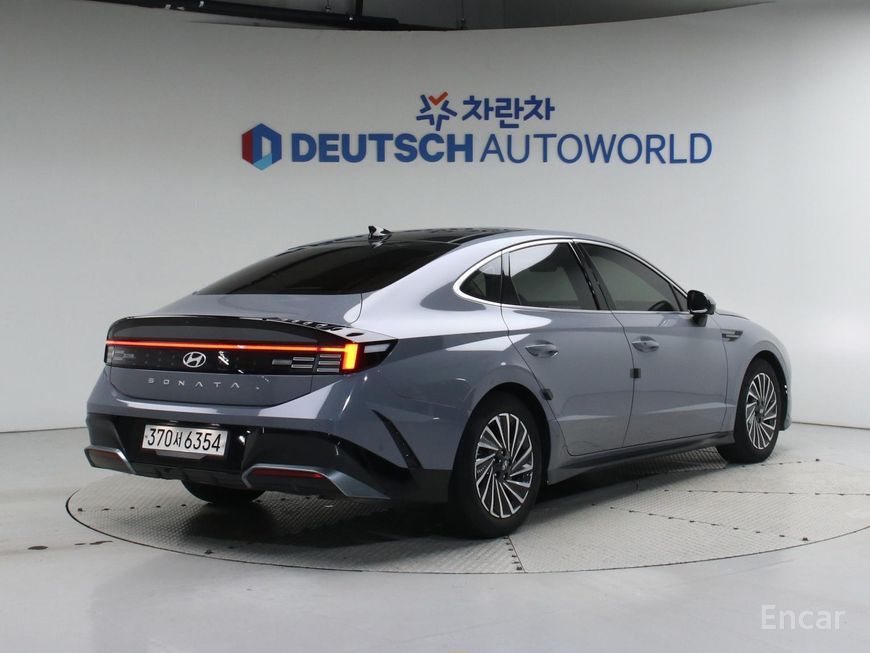 Hyundai Sonata - фото 1