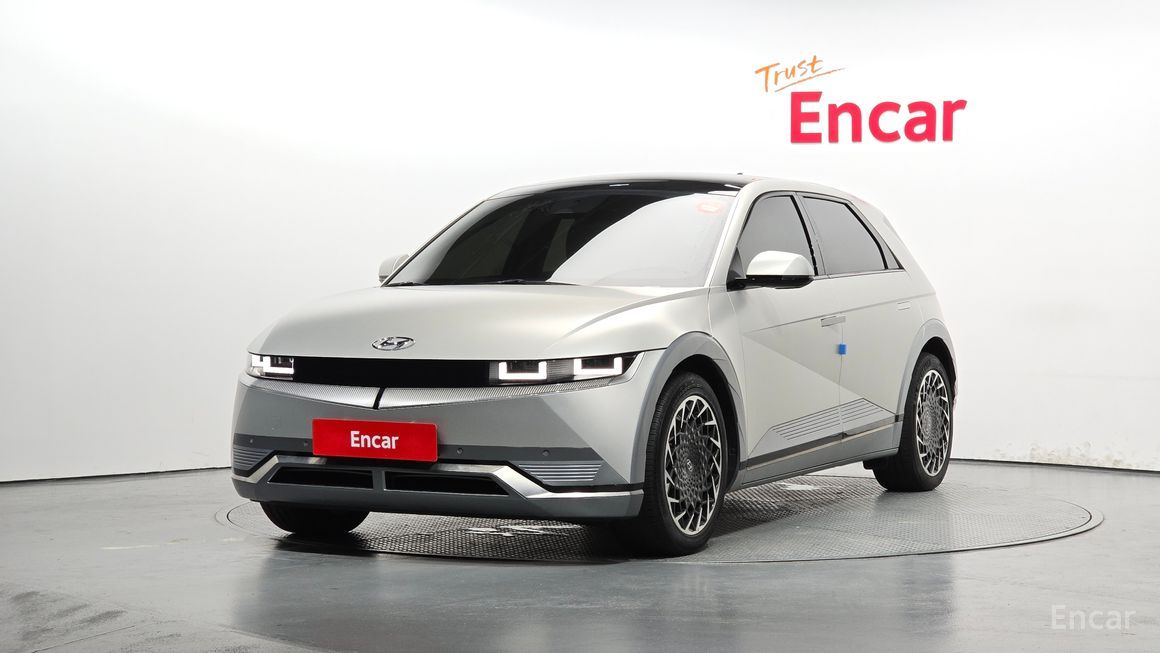 Hyundai Ionic 5 - фото 0