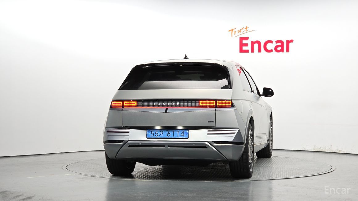 Hyundai Ionic 5 - фото 3