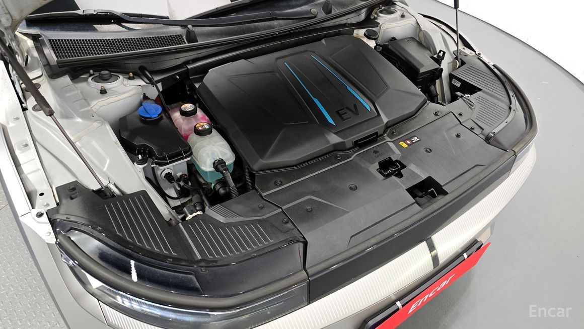 Hyundai Ionic 5 - фото 5