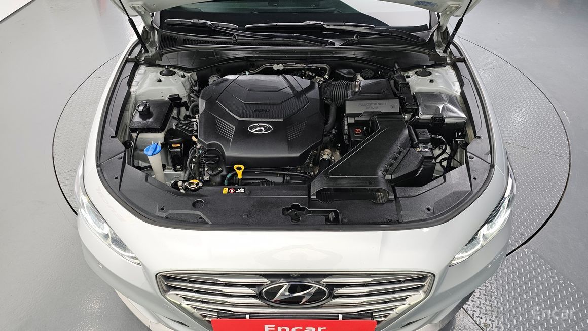 Hyundai Grandeur - фото 5