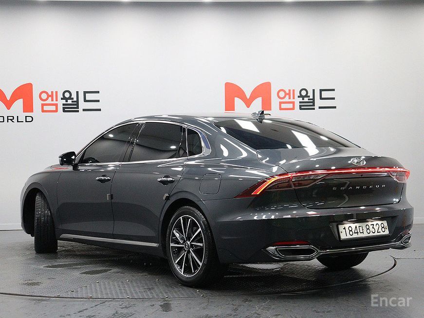 Hyundai Grandeur - фото 2