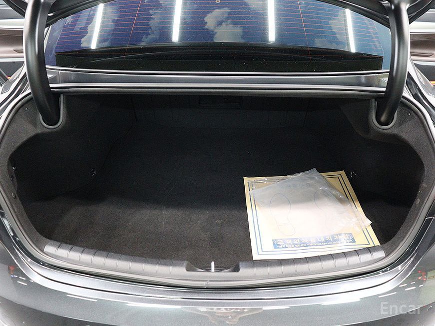 Hyundai Grandeur - фото 4