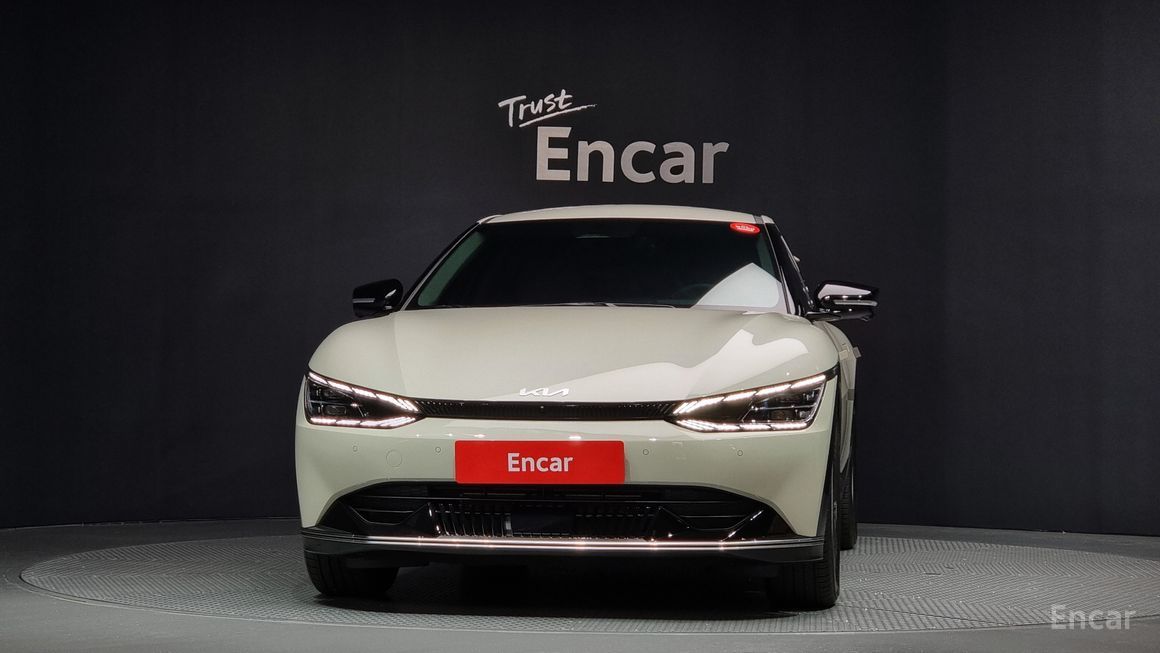 Kia EV6 - фото 2