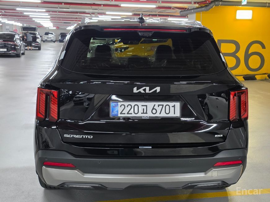 Kia Sorento - фото 1