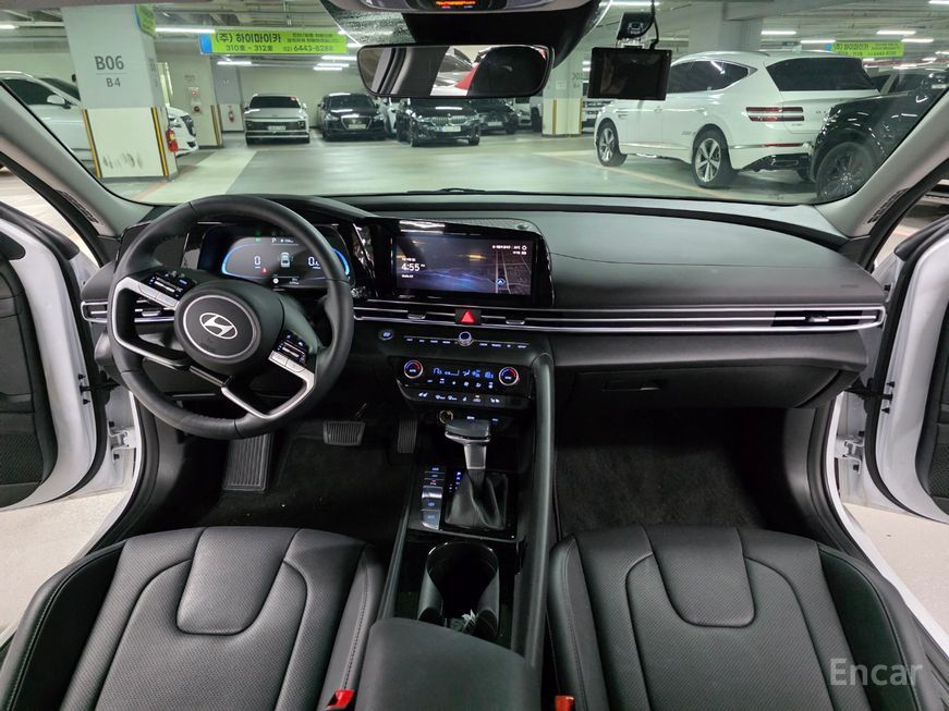 Hyundai Avante - фото 6