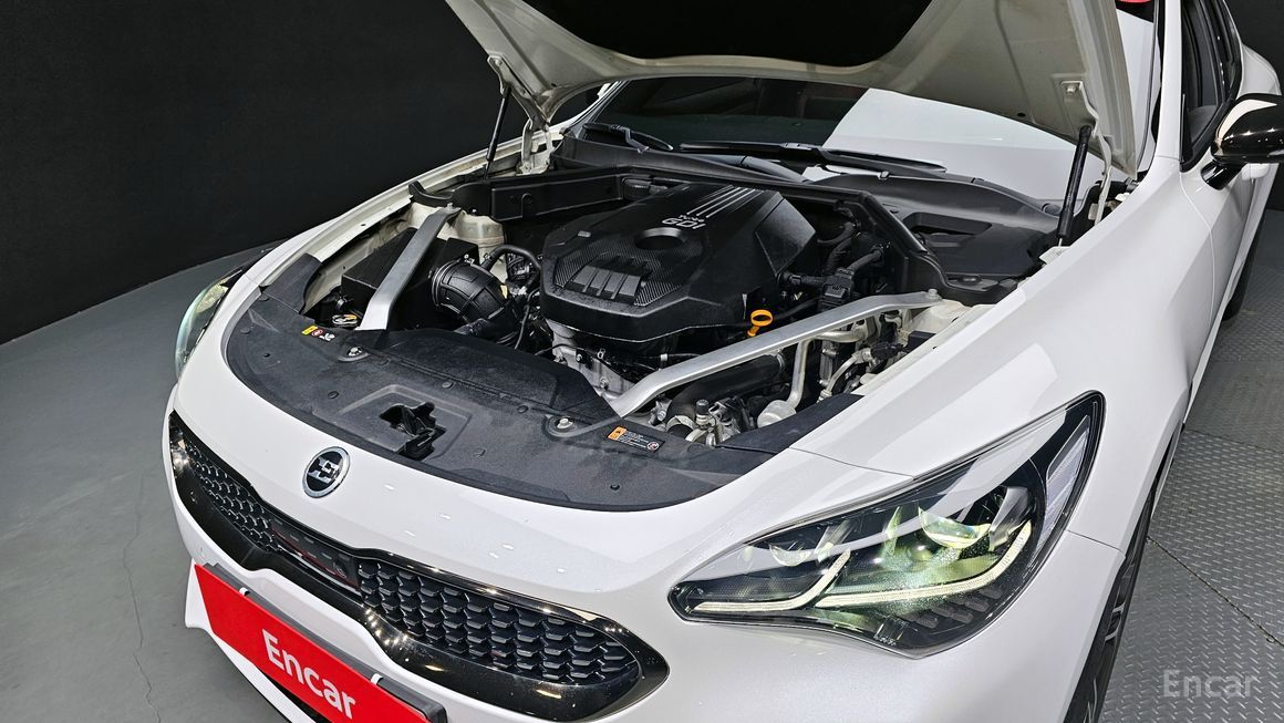 Kia Stinger - фото 5