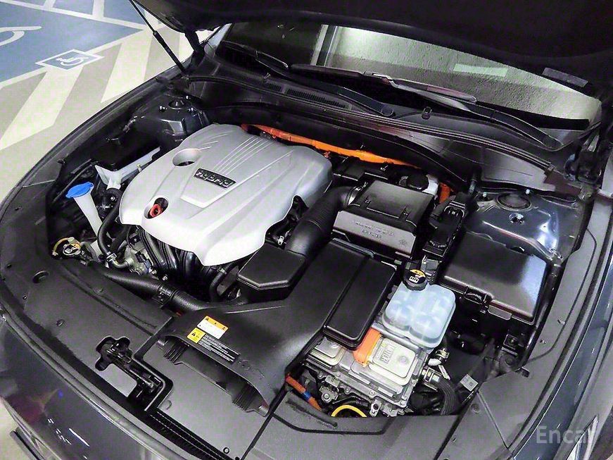 Hyundai Grandeur - фото 5