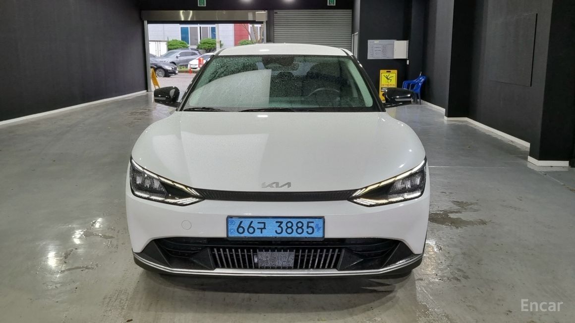 Kia EV6 - фото 2