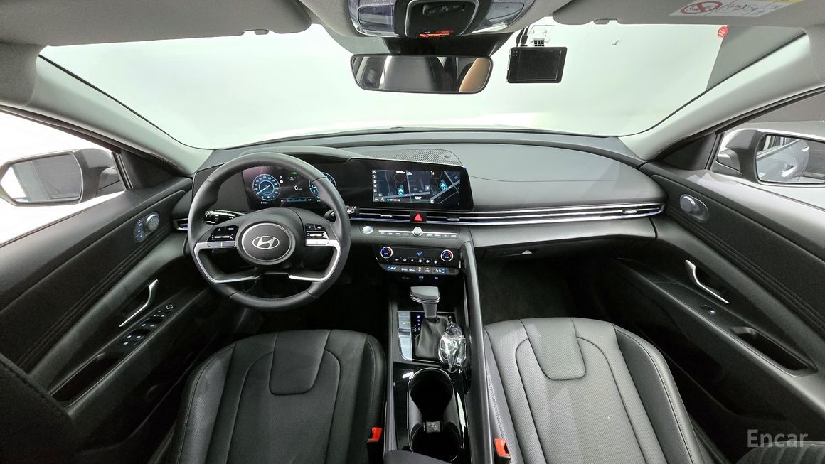 Hyundai Avante - фото 6