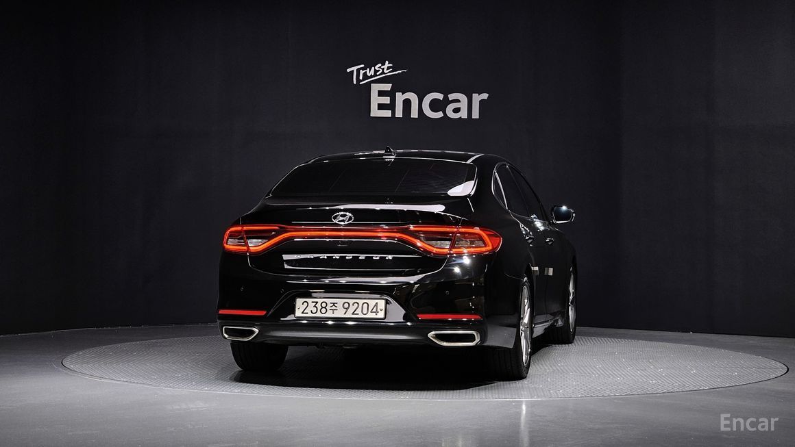 Hyundai Grandeur - фото 3