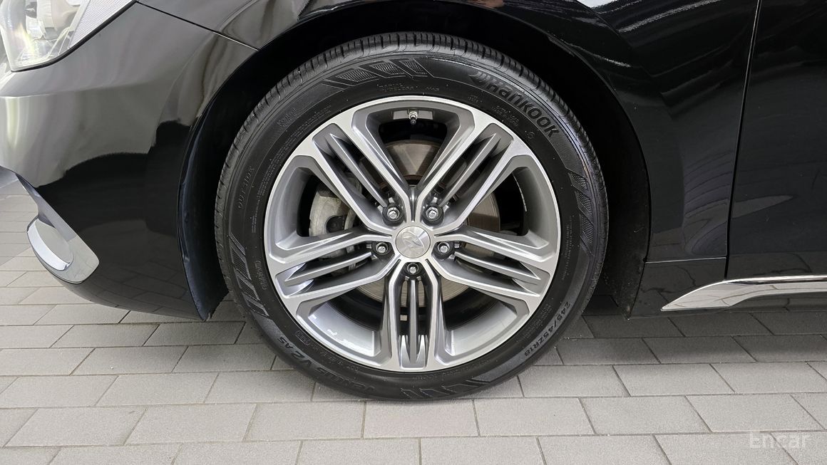 Hyundai Grandeur - фото 4