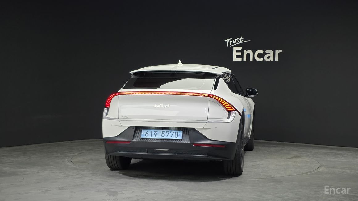 Kia EV6 - фото 3