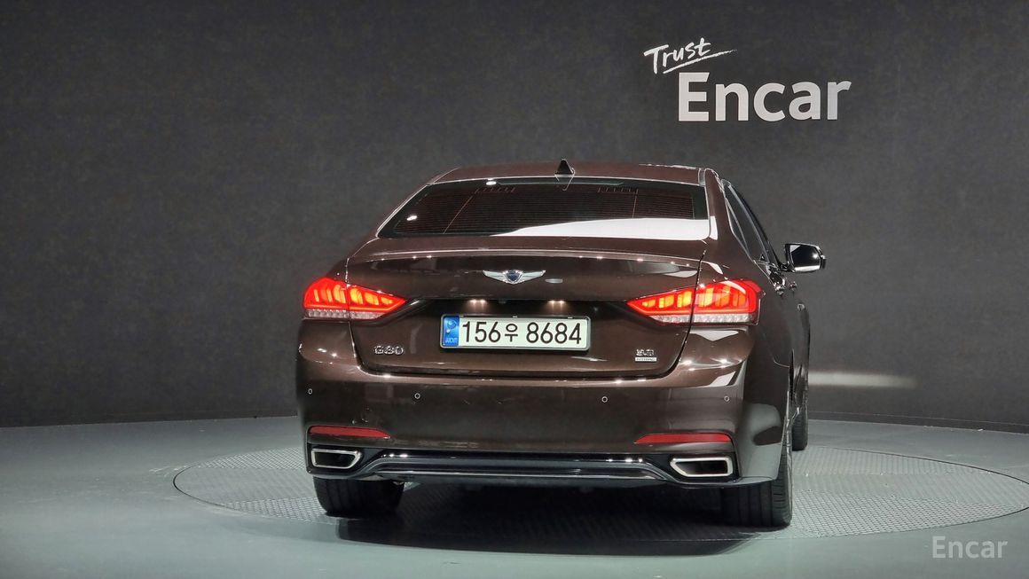 Genesis G80 - фото 3