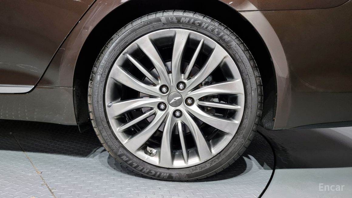 Genesis G80 - фото 4