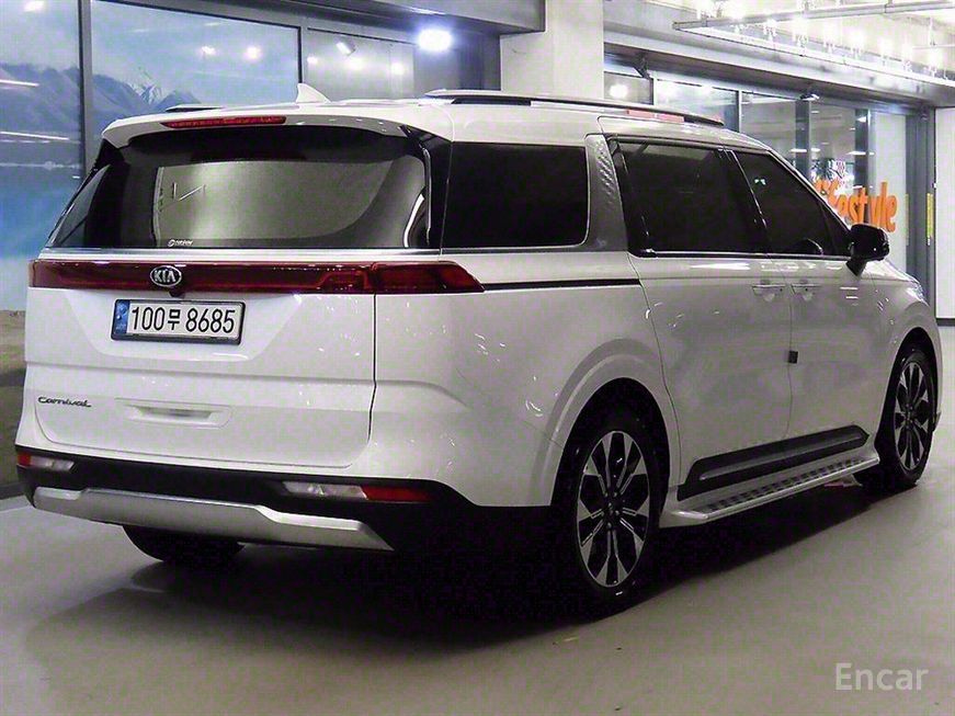 Kia Carnival - фото 3