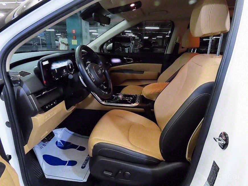 Kia Carnival - фото 5