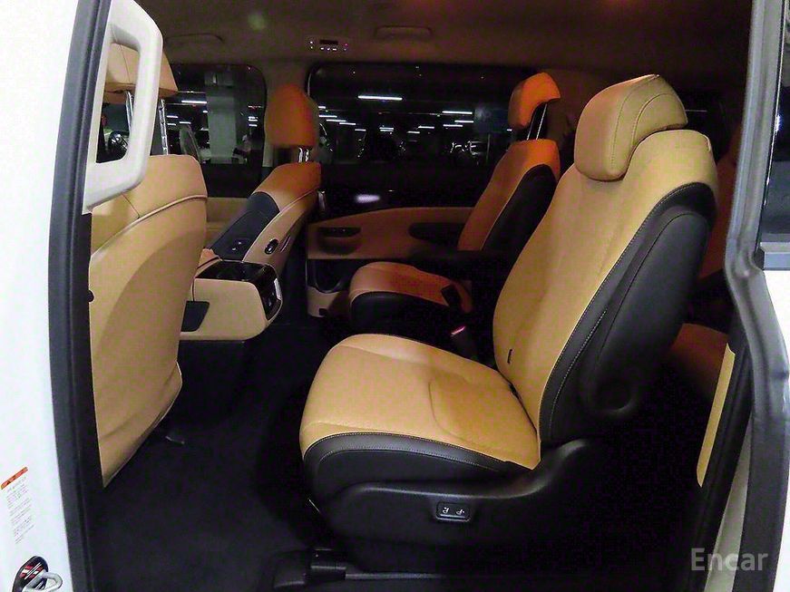 Kia Carnival - фото 6