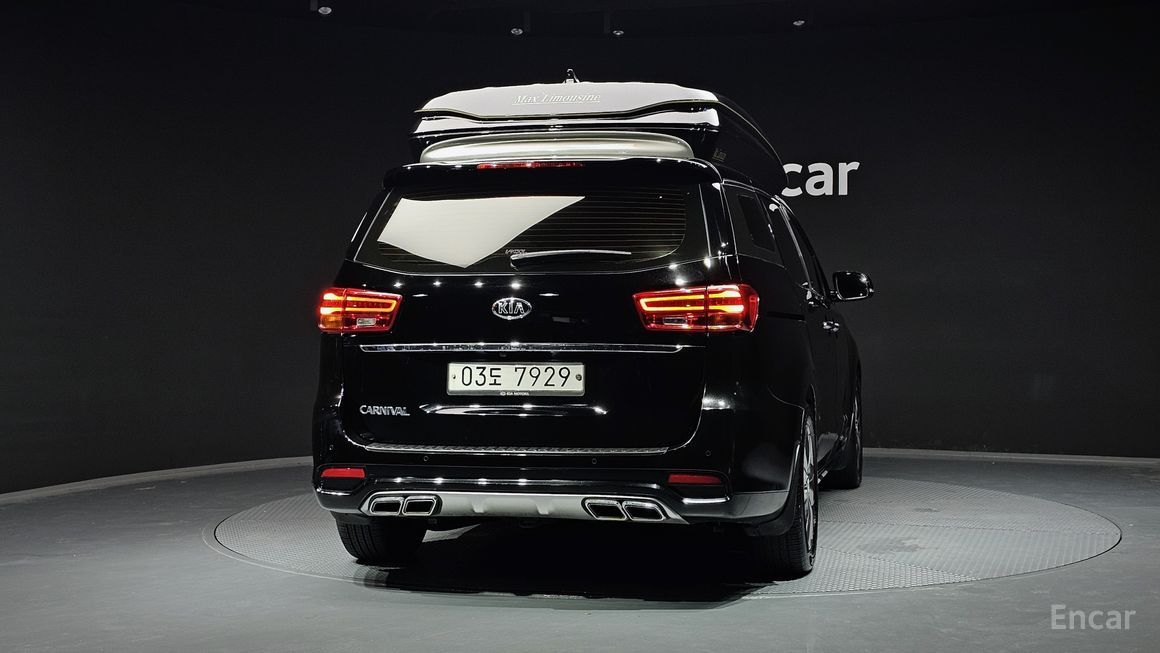 Kia Carnival - фото 3