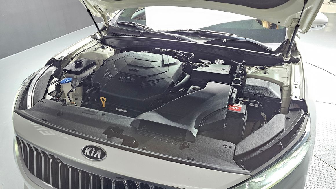 Kia K7 - фото 5