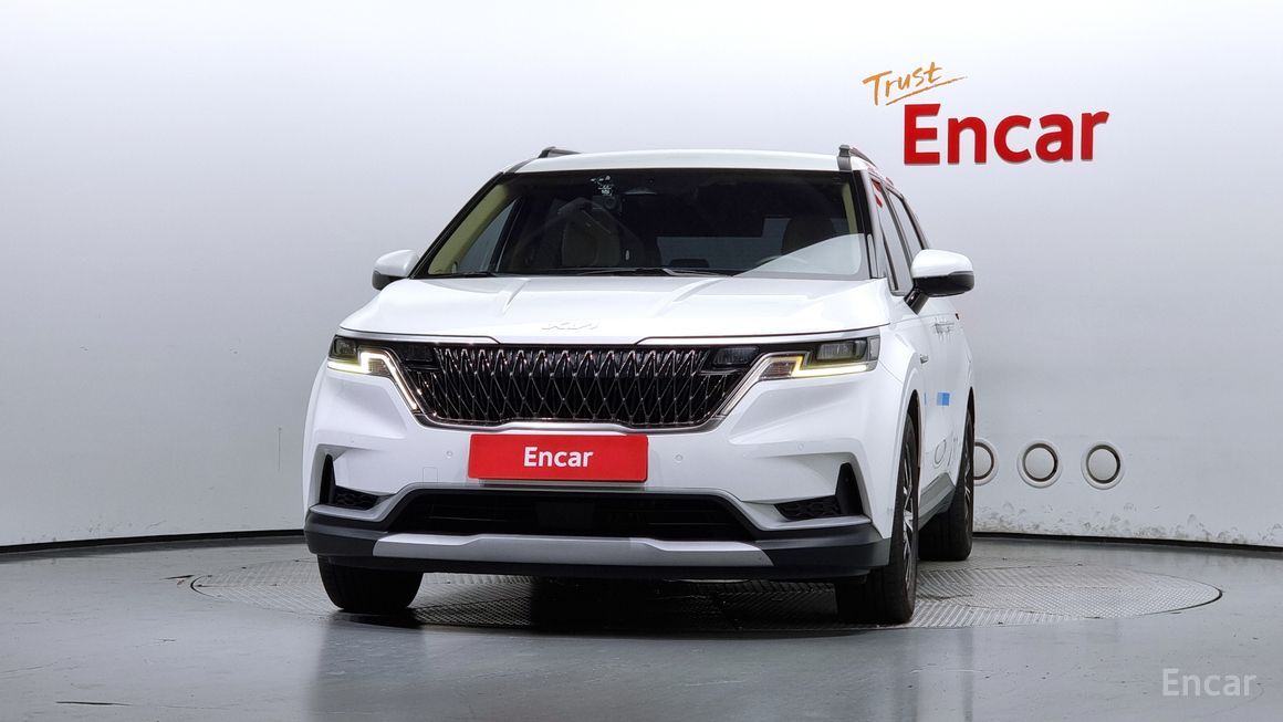 Kia Carnival - фото 2