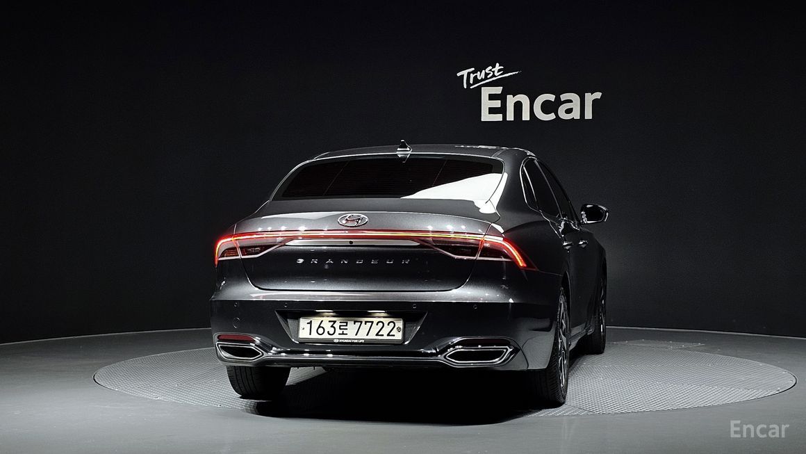 Hyundai Grandeur - фото 3