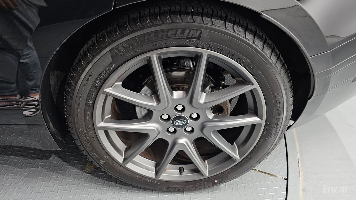 Land Rover Range Velar - фото 4