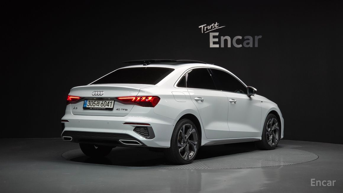 Audi A3 - фото 1