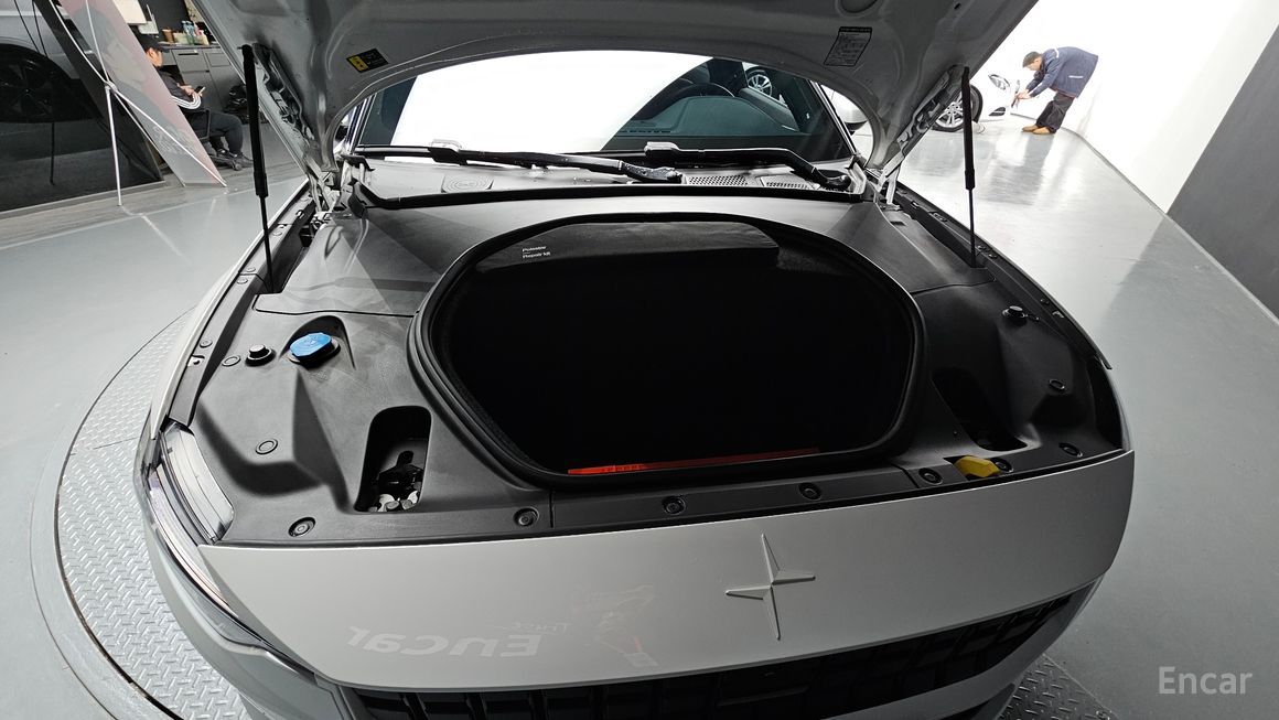 Polestar 2 - фото 5