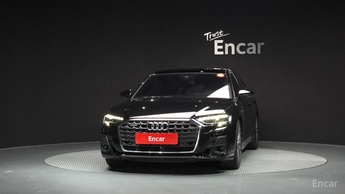 Audi A8 - фото 2