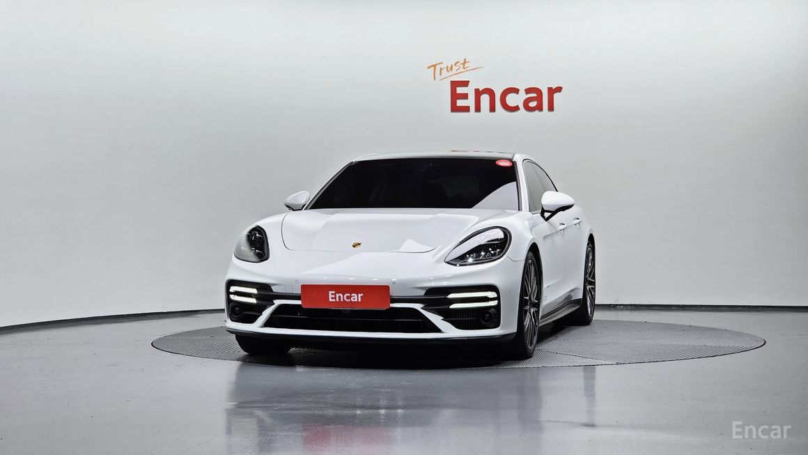 Porsche Panamera - фото 2