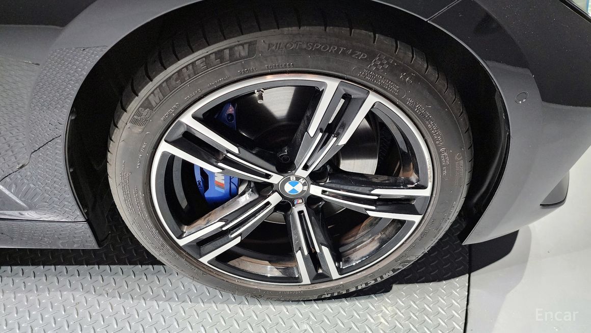 BMW 3 Series - фото 4