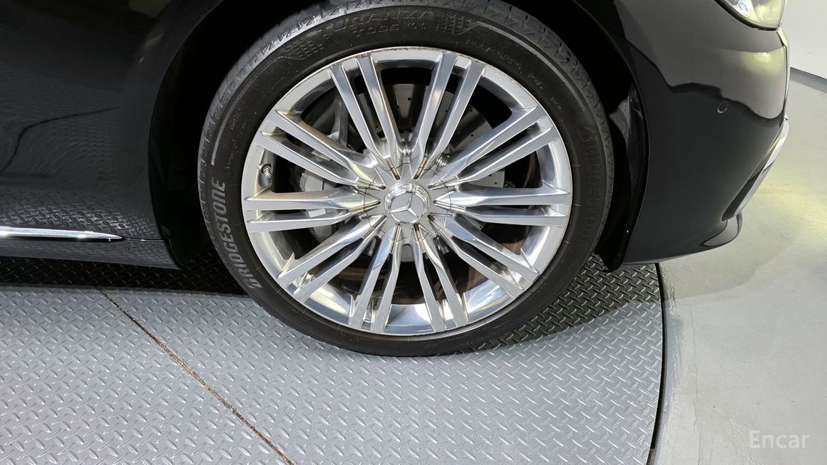 Mercedes-Benz S-Class - фото 4