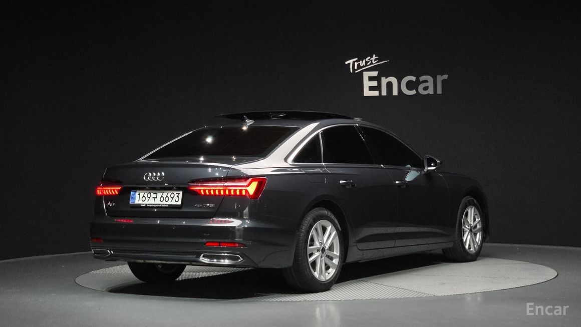 Audi A6 - фото 1