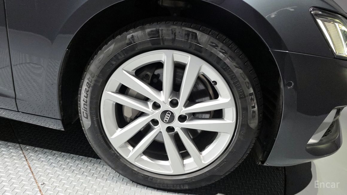 Audi A6 - фото 4