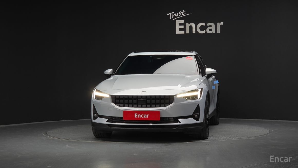 Polestar 2 - фото 2