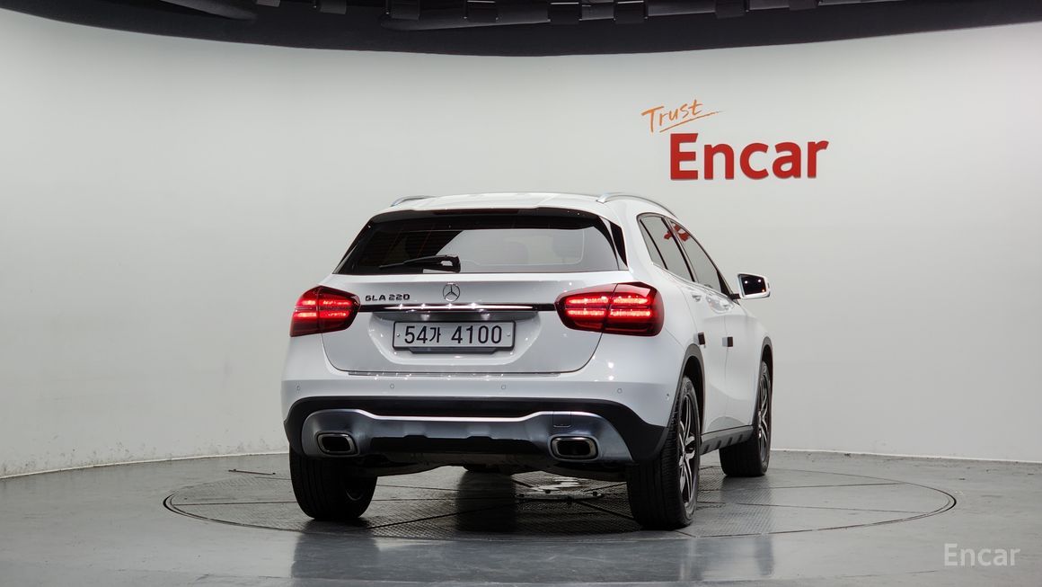 Mercedes-Benz GLA-Class - фото 3