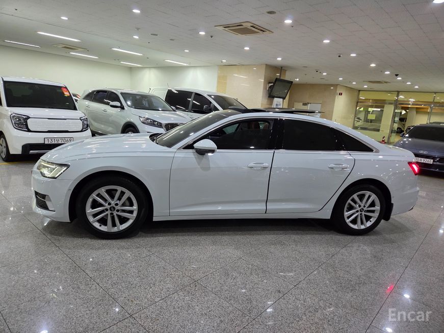 Audi A6 - фото 2