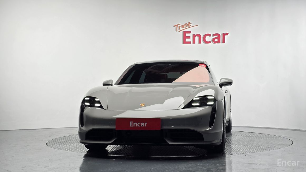 Porsche Taikan - фото 2