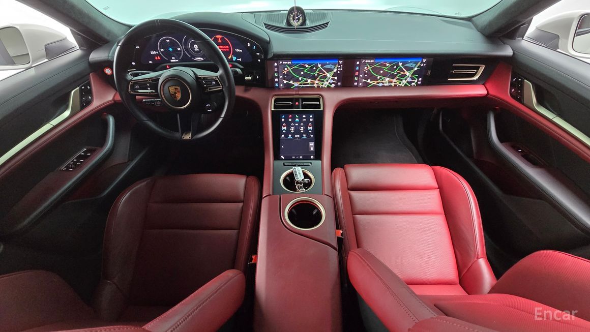 Porsche Taikan - фото 6