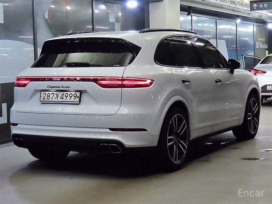Porsche Cayenne - фото 3