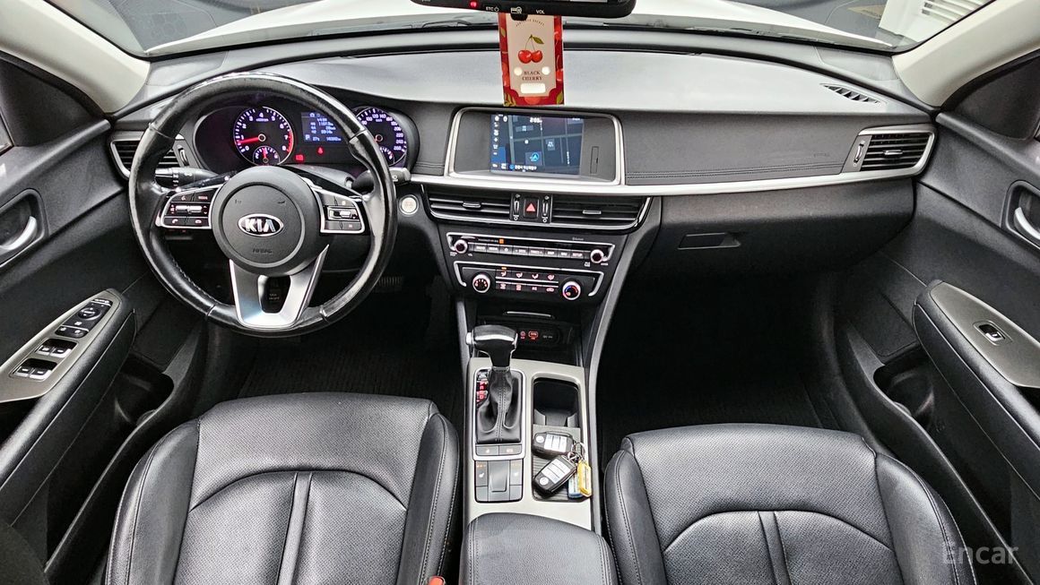 Kia K5 - фото 6