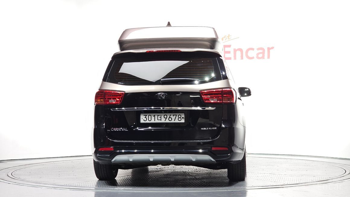 Kia Carnival - фото 3