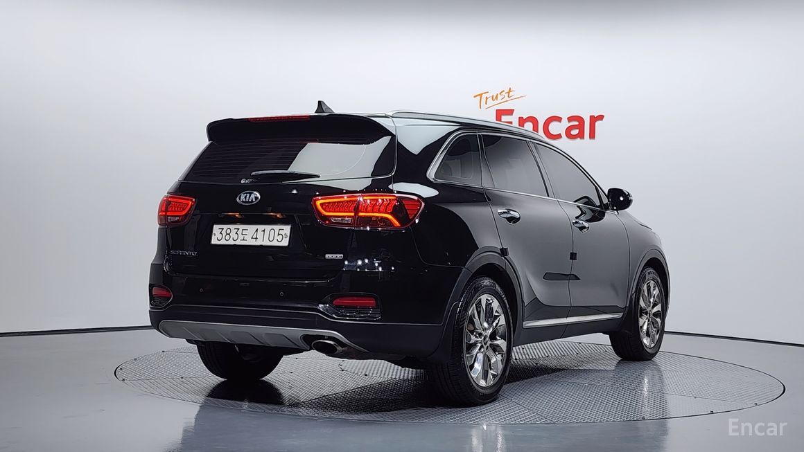 Kia Sorento - фото 1