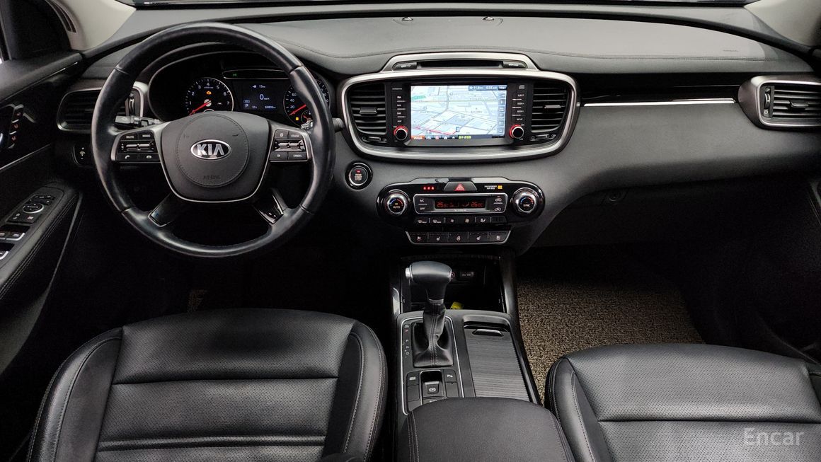 Kia Sorento - фото 6